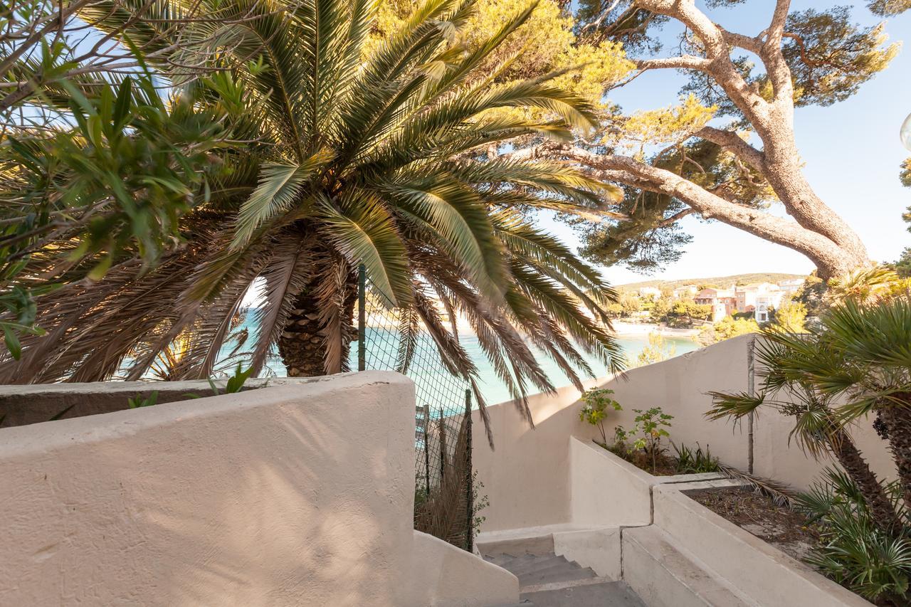 Residence Pierre & Vacances Louis Lumiere Bandol Exterior photo